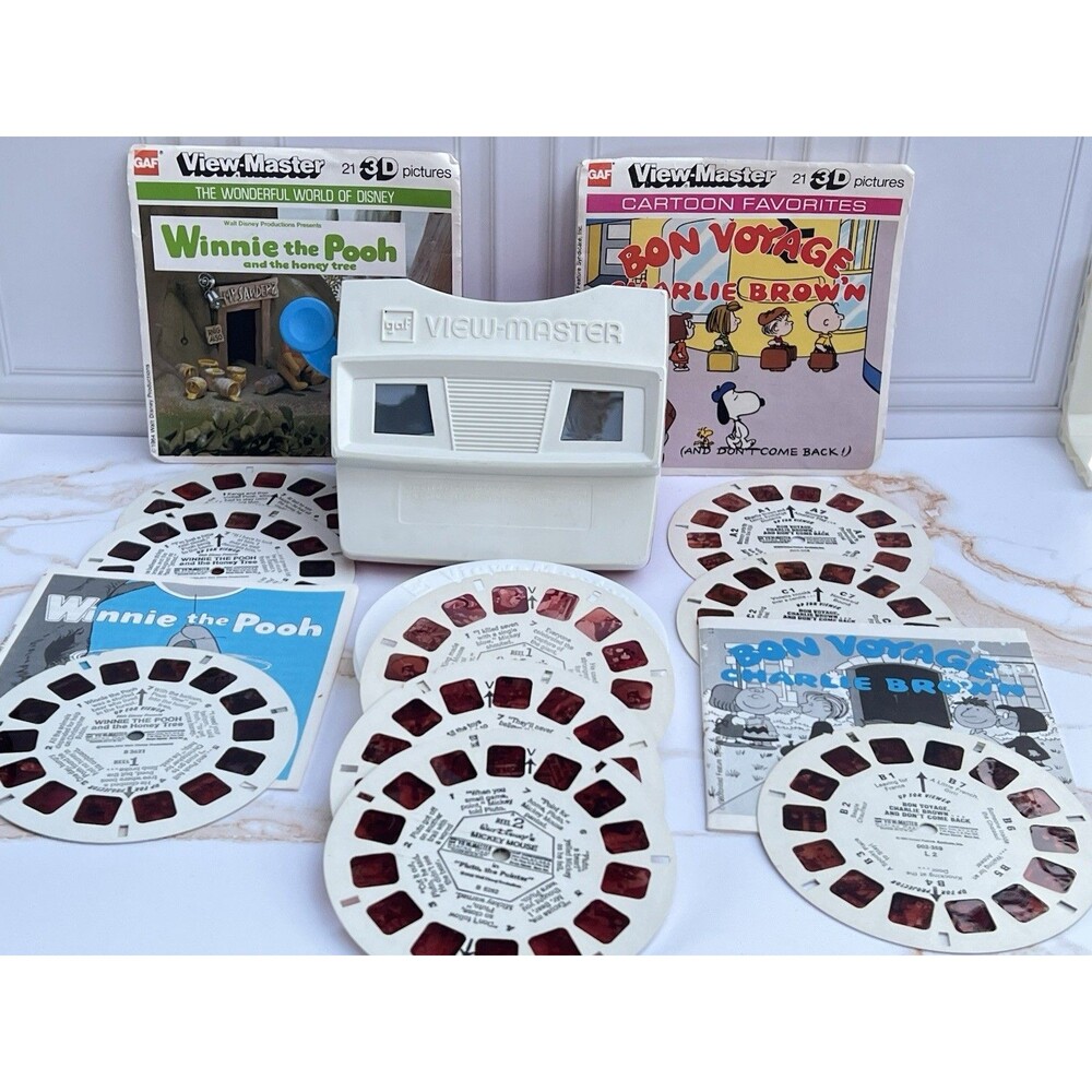 Vintage GAF View-Master Viewer 9 Reels Disney Pooh Mickey Snoopy Charlie Brown